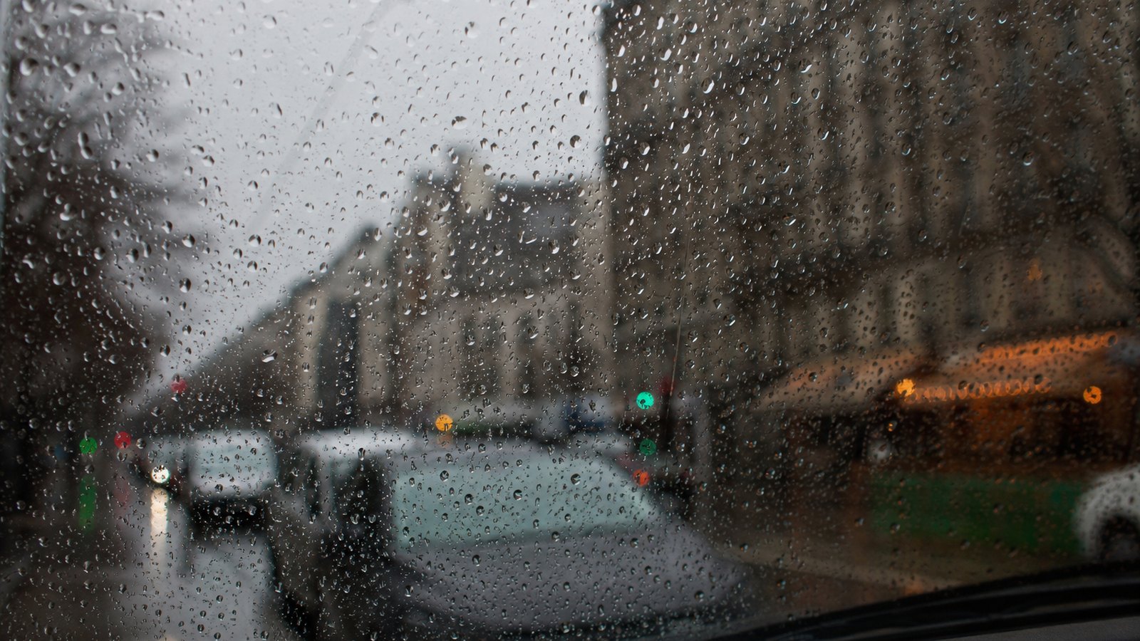 Gestion de la météo et des imprévus sur une tournée de vitres